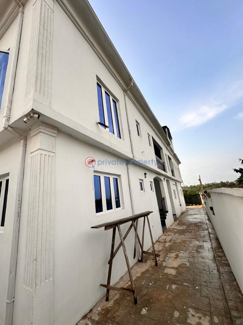 10 bedroom Penthouse For Sale Treasure Park Shimawa (golf And Estate) Magboro Lagos Extension Ogun - 2