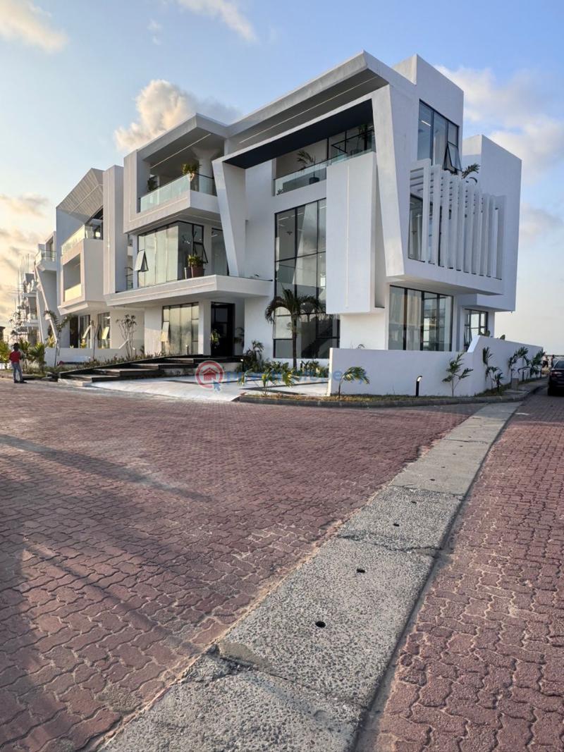 **n1.55b osapa lekki luxurious duplex with elevator, swimming pool, gym & cinema* - 18 5 bedroom Detached Duplex For Sale Osapa Lekki Lekki Lagos - 18