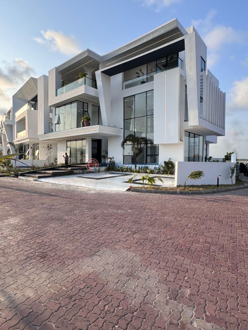**n1.55b osapa lekki luxurious duplex with elevator, swimming pool, gym & cinema* - 10 5 bedroom Detached Duplex For Sale Osapa Lekki Lekki Lagos - 10