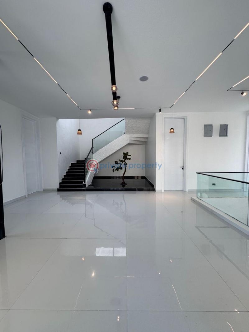 **n1.55b osapa lekki luxurious duplex with elevator, swimming pool, gym & cinema* - 36 5 bedroom Detached Duplex For Sale Osapa Lekki Lekki Lagos - 36