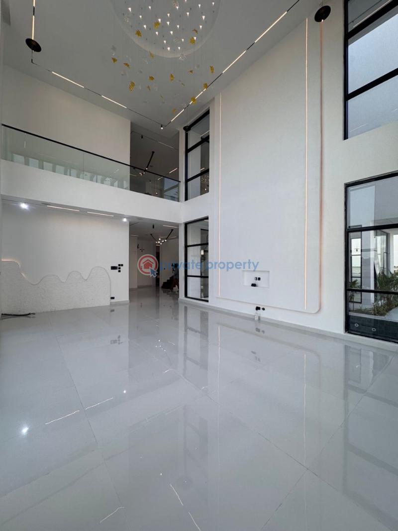 **n1.55b osapa lekki luxurious duplex with elevator, swimming pool, gym & cinema* - 31 5 bedroom Detached Duplex For Sale Osapa Lekki Lekki Lagos - 31