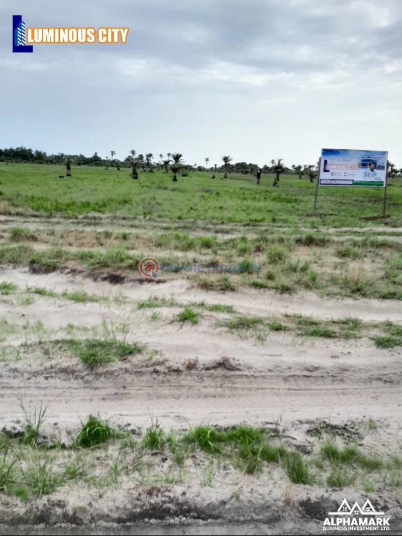 Land For Sale Luminous City Estate, Ibeju Lekki Is About 20 Minutes Drive From Dangote Refinery Lekki Deep Seaport And Free Trade Zone . Ibeju-Lekki Lagos - 4
