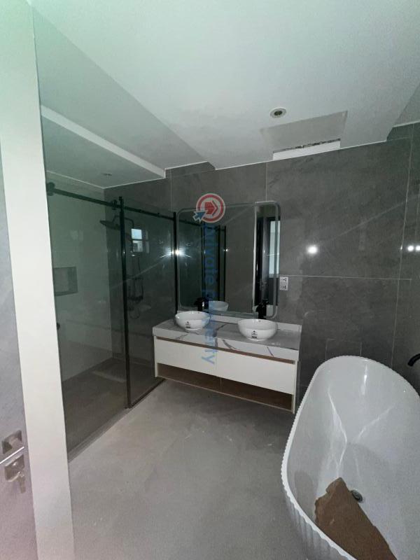 5bedroom smart home - 22 5 bedroom Detached Duplex For Sale Royal Gardens Ajah Lagos - 22