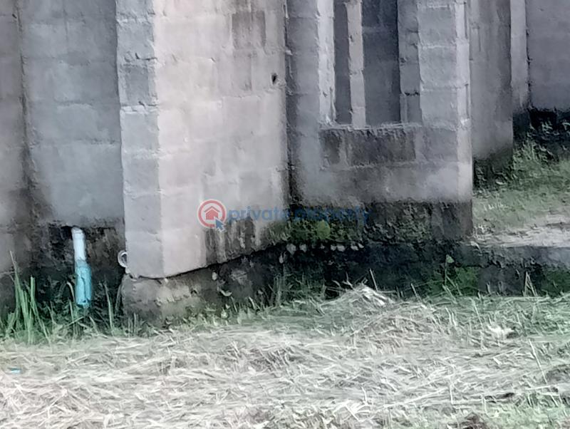 5 bedroom Detached Duplex For Sale Makogi Rd Lagos Extension Ogun - 2