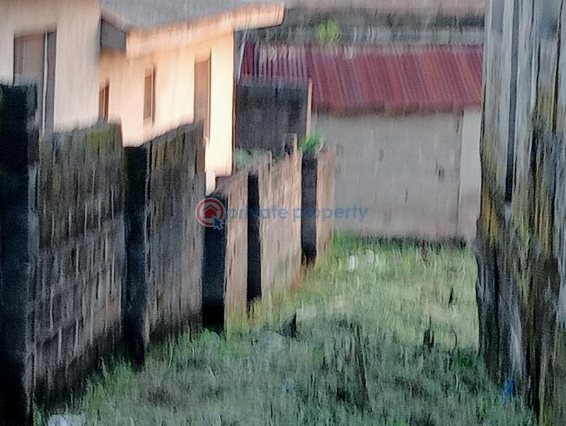 5 bedroom Detached Duplex For Sale Makogi Rd Lagos Extension Ogun - 1