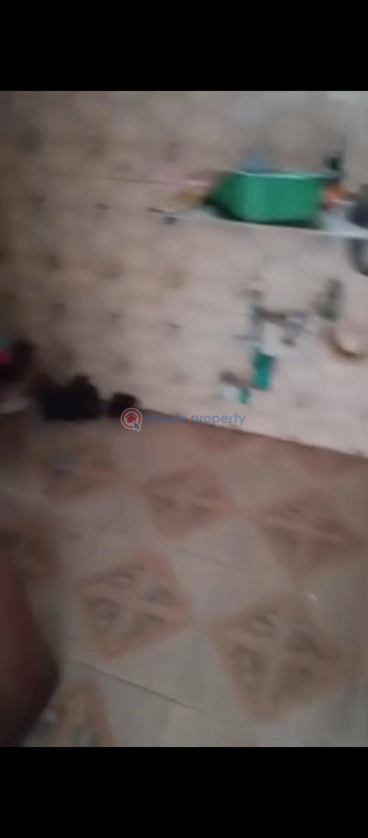 2 bedroom Flat & Apartment For Rent Ebute Metta East Adekunle Yaba Ebute Metta Yaba Lagos - 6