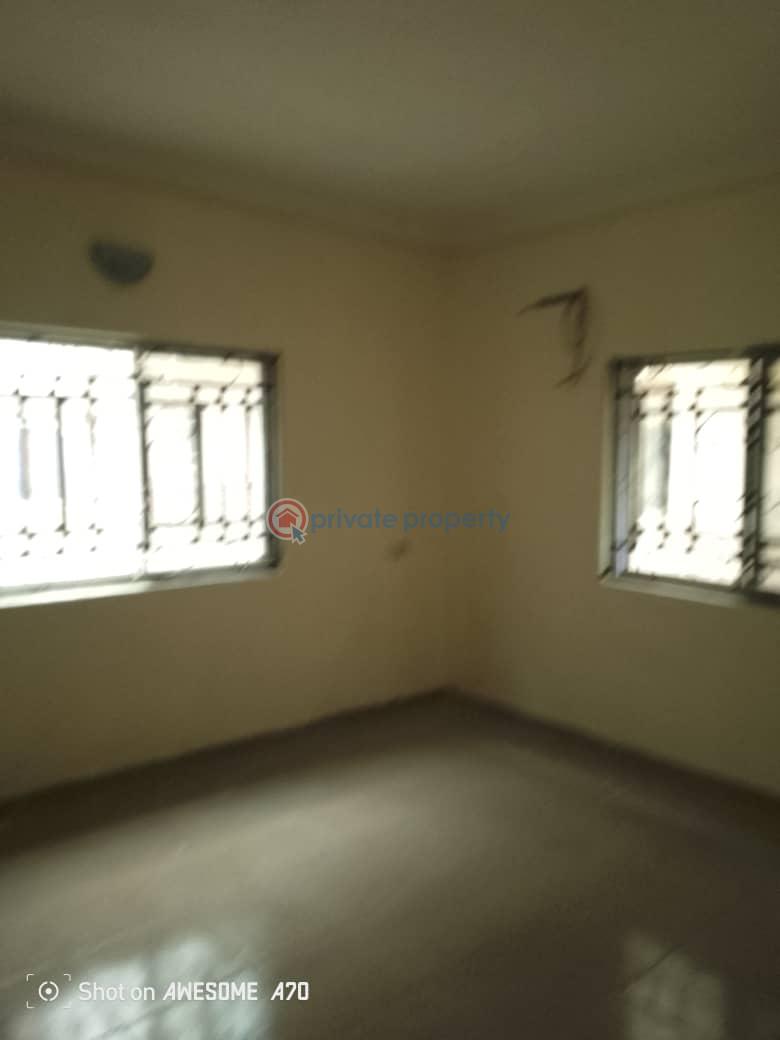 Neat 3 bedroom apartment in estate in olokonla, after lbs. - 5 3 bedroom Block Of Flats For Rent Estate Ajah Lagos - 5