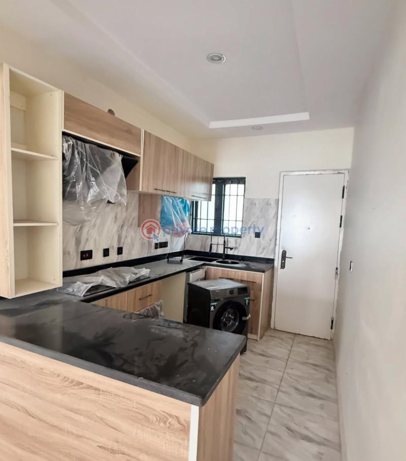 3 bedroom Block Of Flats For Rent Jahi Gilmore Jahi Abuja Phase 2  - 2