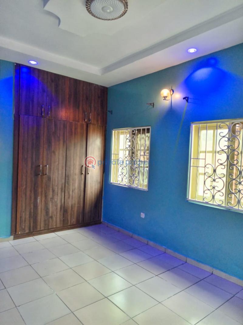 3 bedroom Flat & Apartment For Rent Grace Land Estate Abraham Adesanya Ajah Lagos - 4