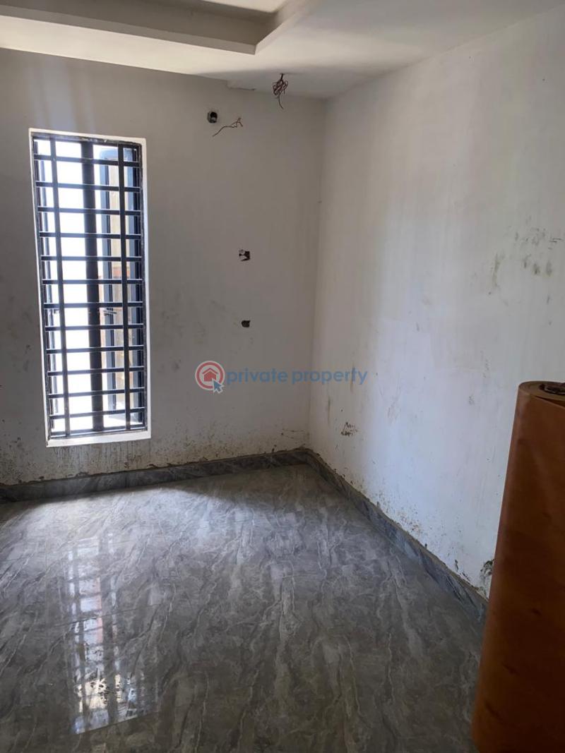 1 bedroom Self Contain For Sale Akoka Yaba Lagos - 4