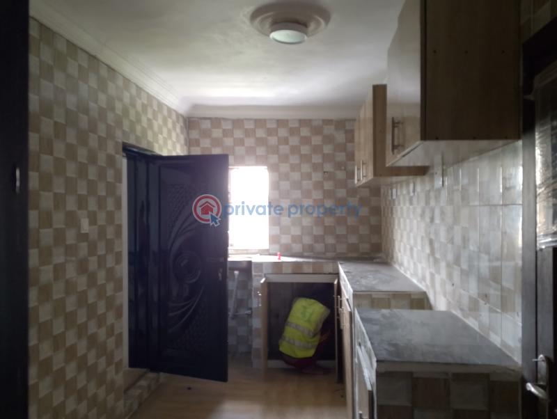 3 bedroom Flat & Apartment For Rent Thomas Estate Ajah Lagos - 7