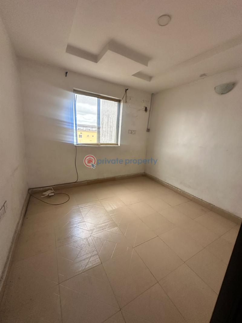 1 bedroom Mini Flat For Rent Onike Yaba Lagos - 2