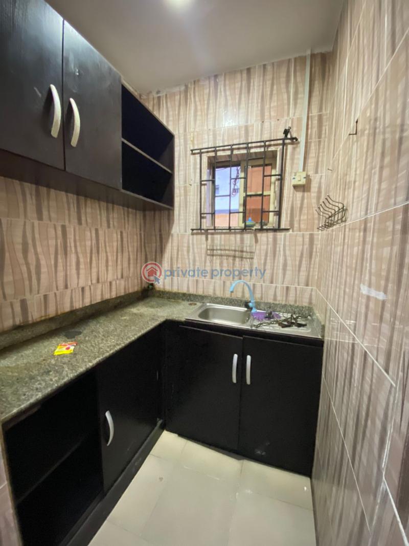 Neat mini flat - 5 1 bedroom Mini Flat For Rent Osapa Lekki Lagos - 5