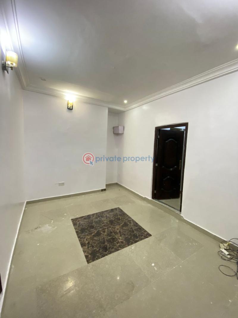 Neat mini flat - 3 1 bedroom Mini Flat For Rent Osapa Lekki Lagos - 3