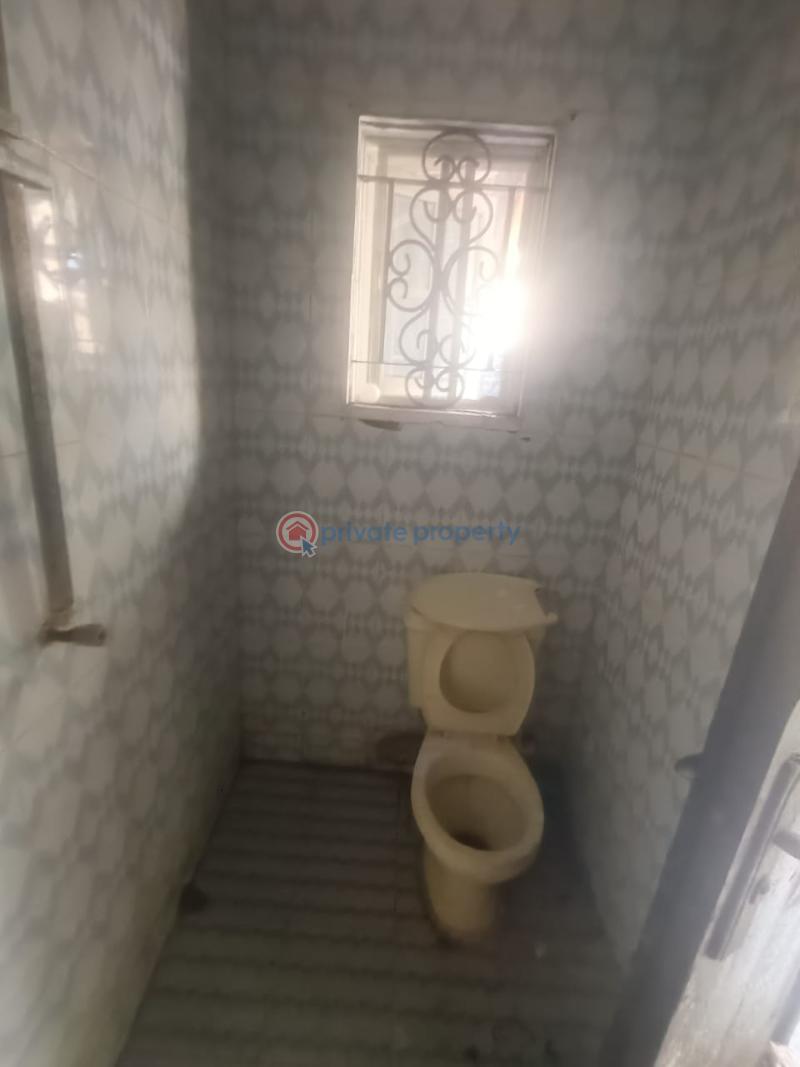 Room or Boys Quarter For Rent Ilasan Lekki Lagos - 3