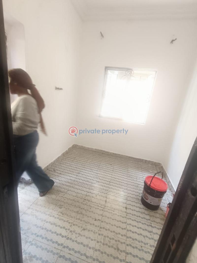 Room or Boys Quarter For Rent Ilasan Lekki Lagos - 5