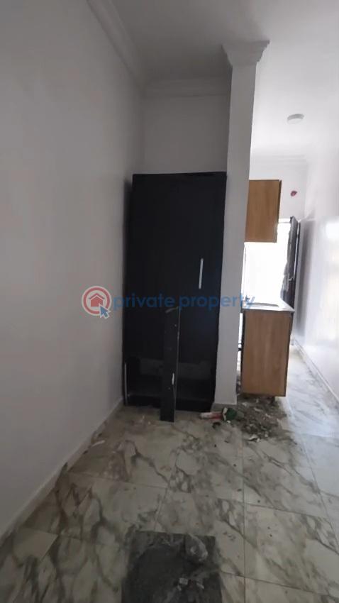 1 bedroom Self Contain For Rent Ikate Elegushi Lekki Lagos - 4