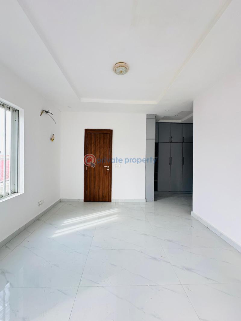 2 bedroom Block Of Flats For Sale Ikate Elegushi Lekki Lagos - 6