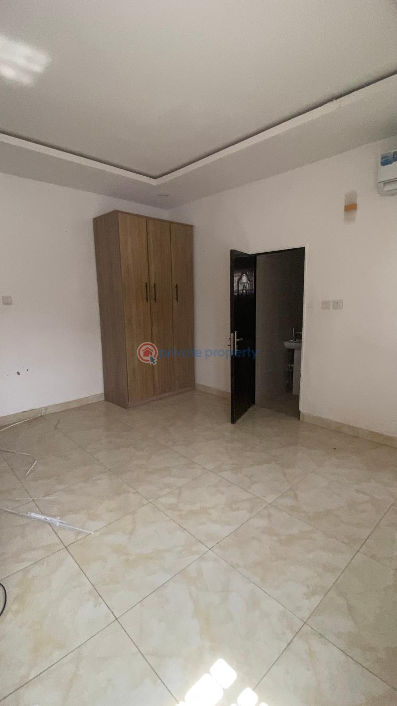 2 bedroom Block Of Flats For Rent Jahi Abuja Phase 2  - 5