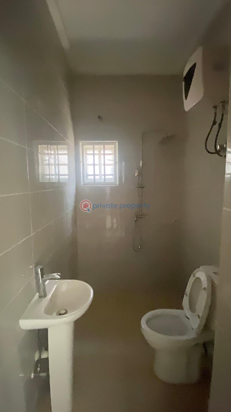 2 bedroom Block Of Flats For Rent Jahi Abuja Phase 2  - 6