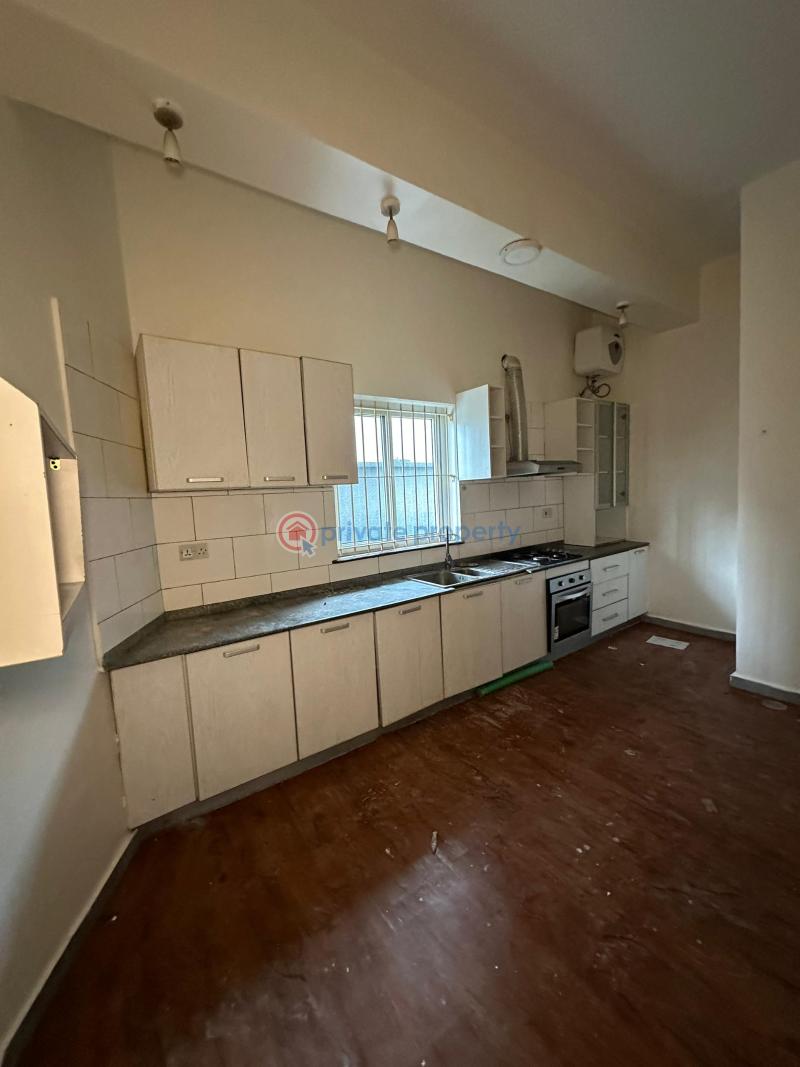Neatly built 2bedroom apartment - 3 2 bedroom Block Of Flats For Rent Victoria Island Lagos - 3