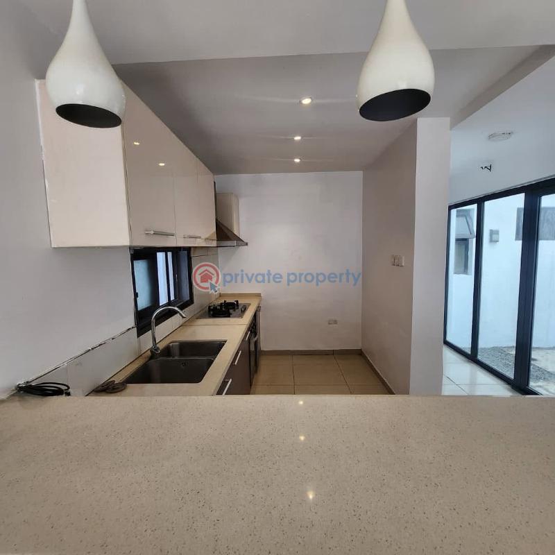Neatly built 2bedroom apartment - 3 2 bedroom Block Of Flats For Rent Osapa London Lekki Lagos - 3