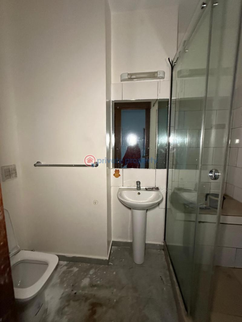 Neatly built 2bedroom apartment - 7 2 bedroom Block Of Flats For Rent Victoria Island Lagos - 7