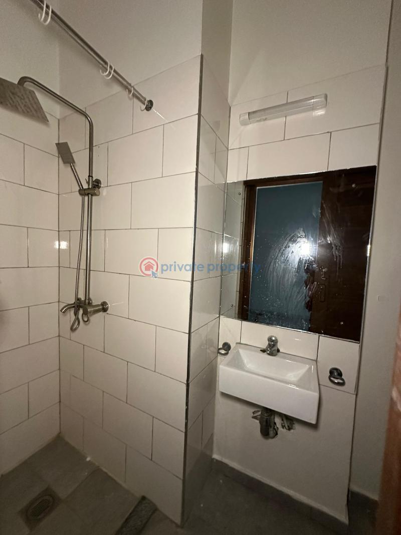 Neatly built 2bedroom apartment - 10 2 bedroom Block Of Flats For Rent Victoria Island Lagos - 10