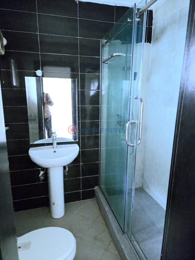 Neatly built 3 bedroom apartment with bq - 8 3 bedroom Flat & Apartment For Rent Lekki Phase 1 Lagos - 8