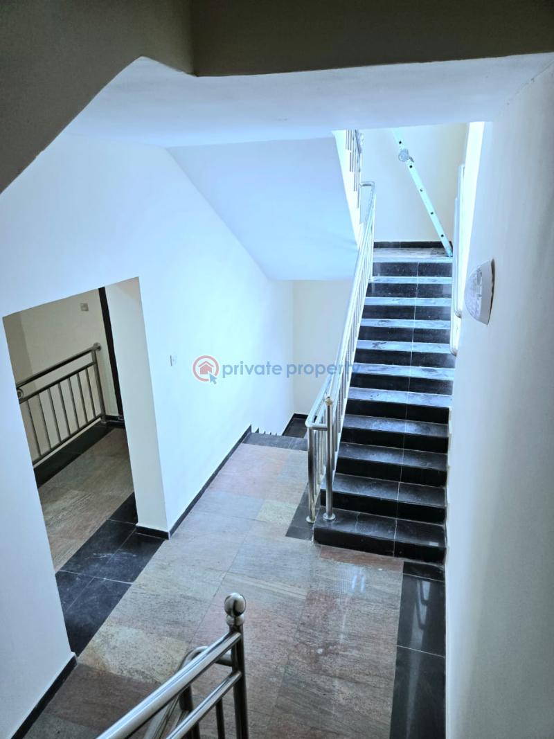 Neatly built 3 bedroom apartment with bq - 1 3 bedroom Flat & Apartment For Rent Lekki Phase 1 Lagos - 1