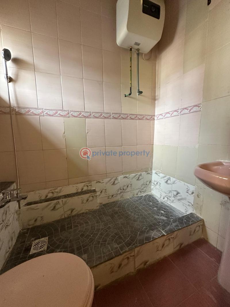 Neatly built 3bedroom apartment - 7 3 bedroom Block Of Flats For Rent Agungi Lekki Lagos - 7
