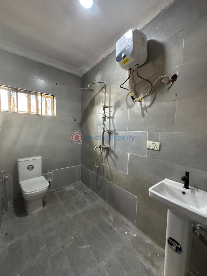 Neatly built 3bedroom apartment - 13 3 bedroom Block Of Flats For Rent Lekki Phase 1 Lagos - 13