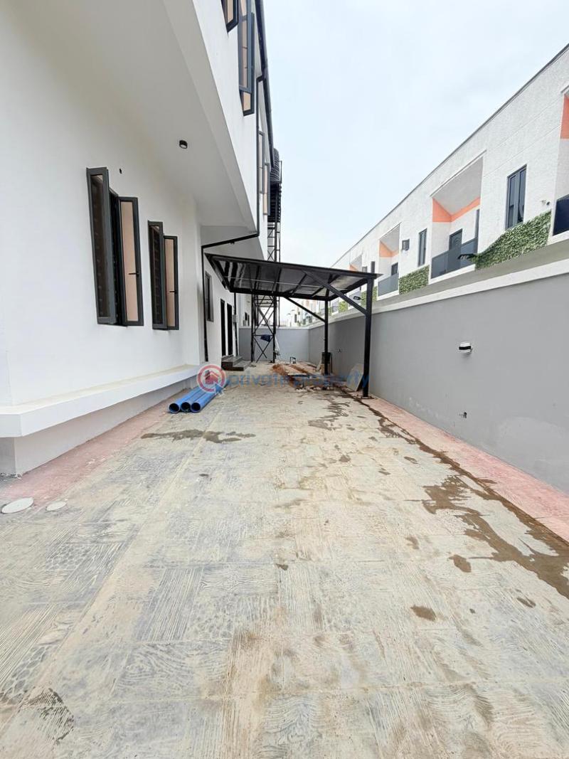 4 bedroom Semi detached Duplex For Sale Abraham Adesanya Ajah Lagos - 13