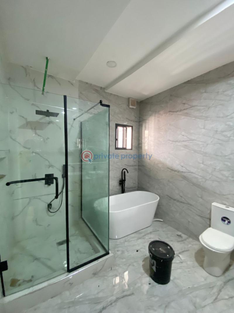 4 bedroom Terraced Duplex For Sale Osapa Lekki Lagos - 4
