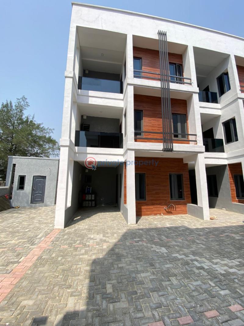 4 bedroom Terraced Duplex For Sale Osapa Lekki Lagos - 13