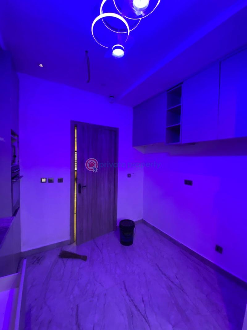 4 bedroom Terraced Duplex For Sale Osapa Lekki Lagos - 10