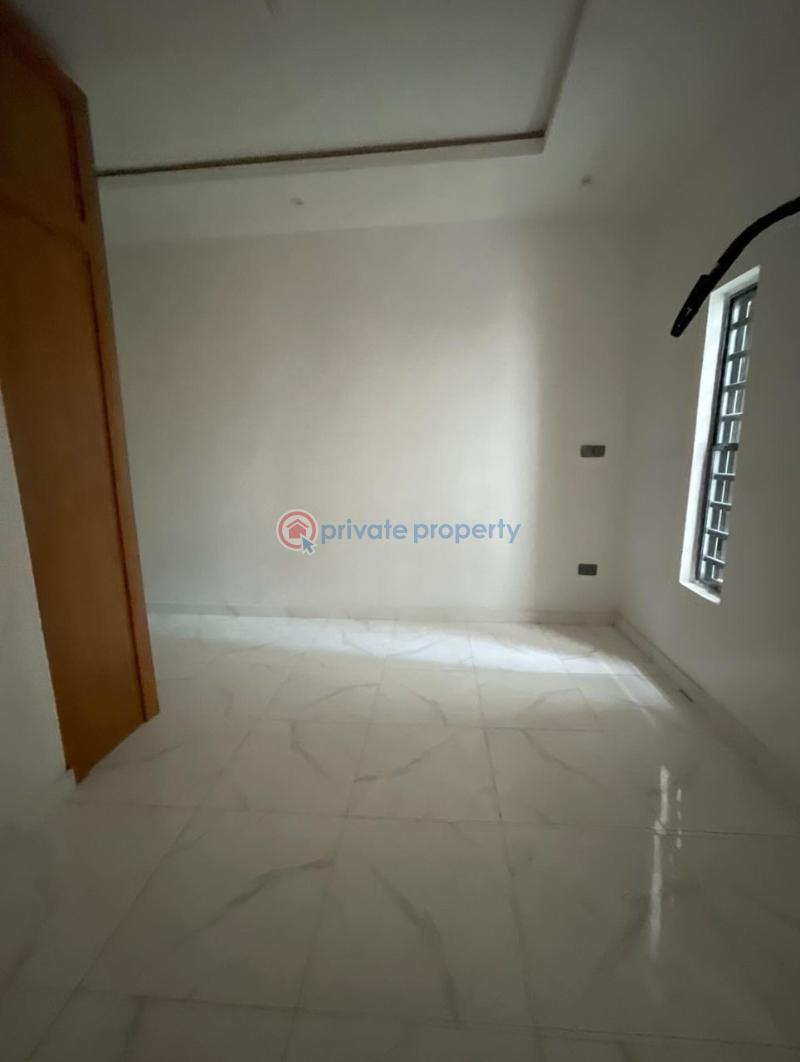 4 bedroom Semi detached Duplex For Sale Ologolo Lekki Lagos - 9