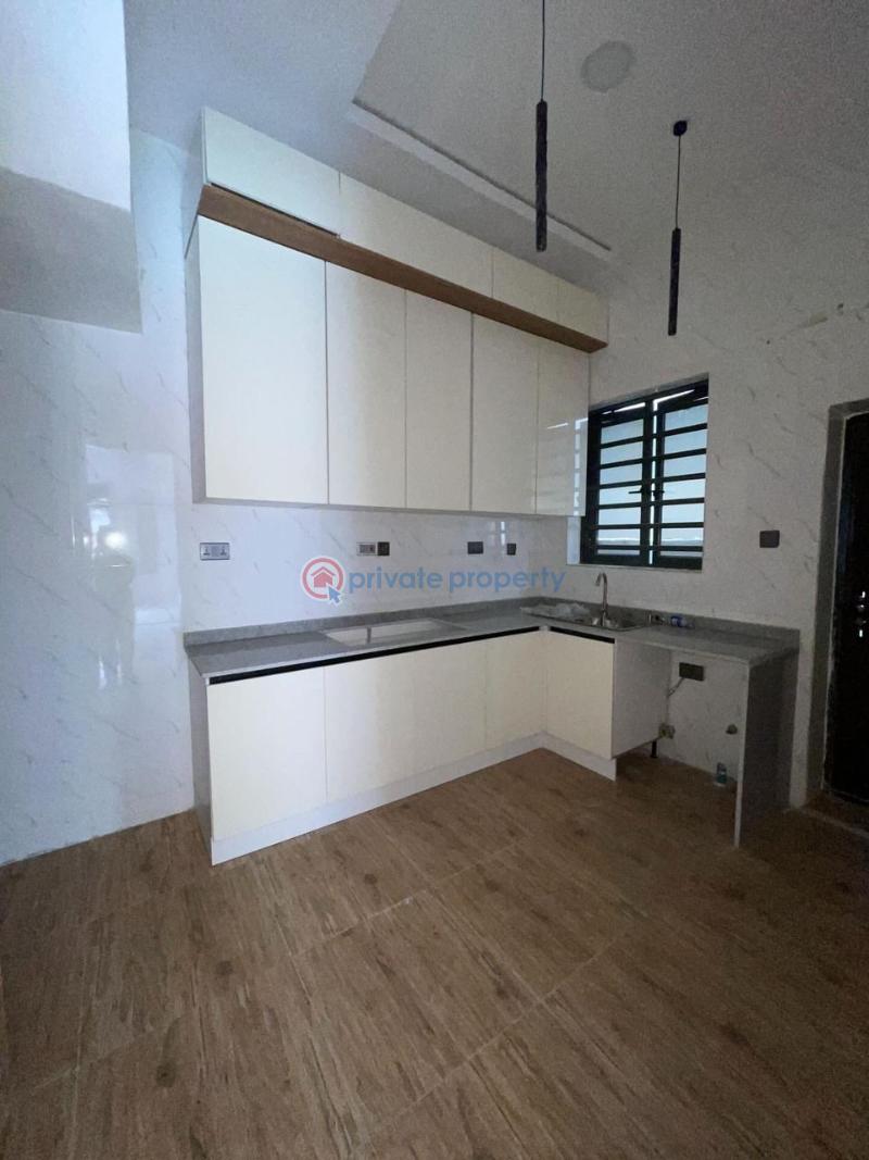 4 bedroom Semi detached Duplex For Sale Ologolo Lekki Lagos - 3