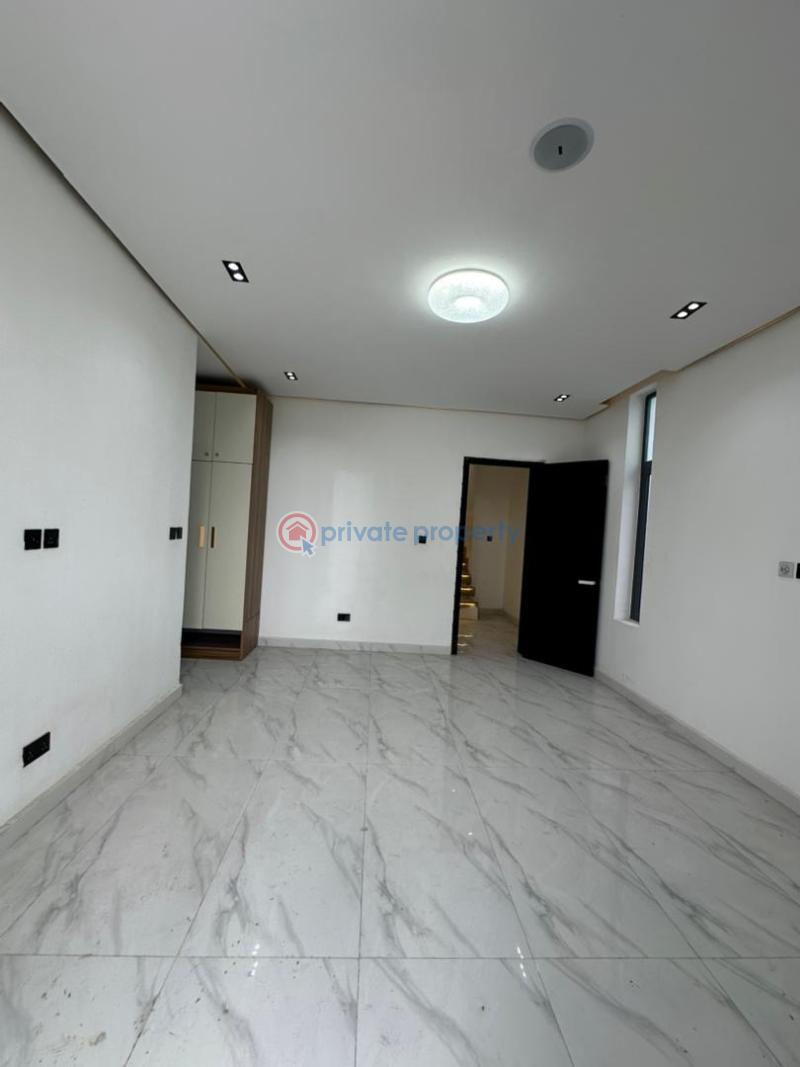 4 bedroom Semi detached Duplex For Sale Ikate Elegushi Lekki Lagos - 18