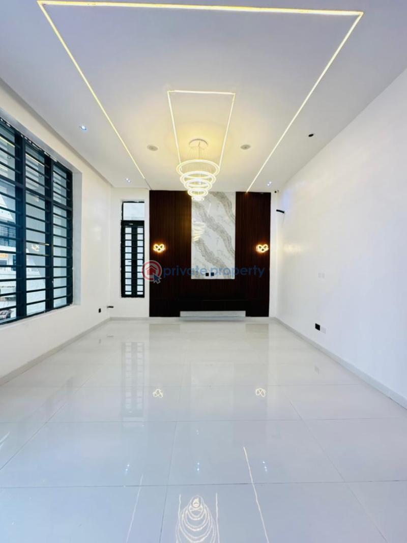 Neatly built 4bedroom semi detached duplex with bq - 1 4 bedroom Semi detached Duplex For Sale Ajah Lagos - 1