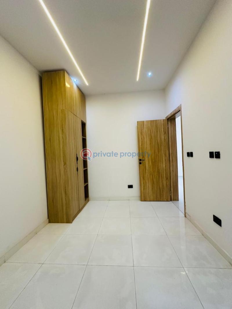 Neatly built 4bedroom semi detached duplex with bq - 10 4 bedroom Semi detached Duplex For Sale Ajah Lagos - 10