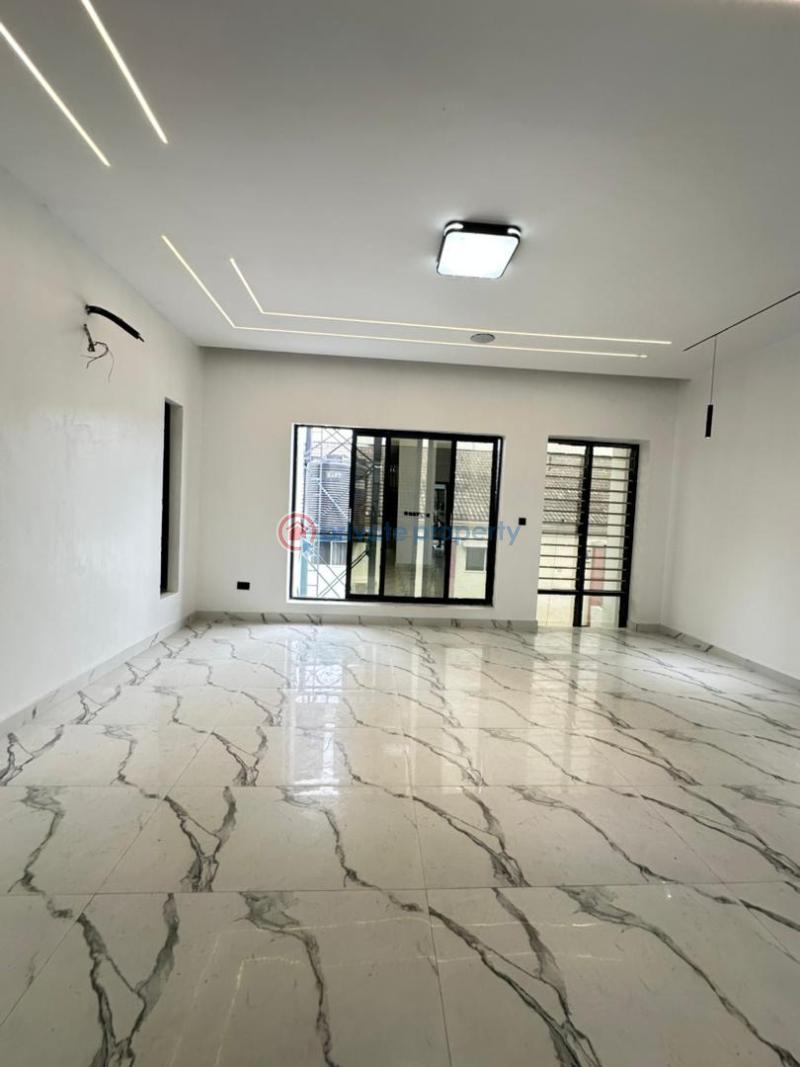 4 bedroom Terraced Duplex For Sale Osapa London Lekki Lagos - 11