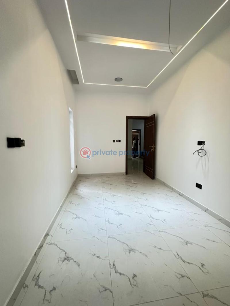 4 bedroom Terraced Duplex For Sale Osapa London Lekki Lagos - 8