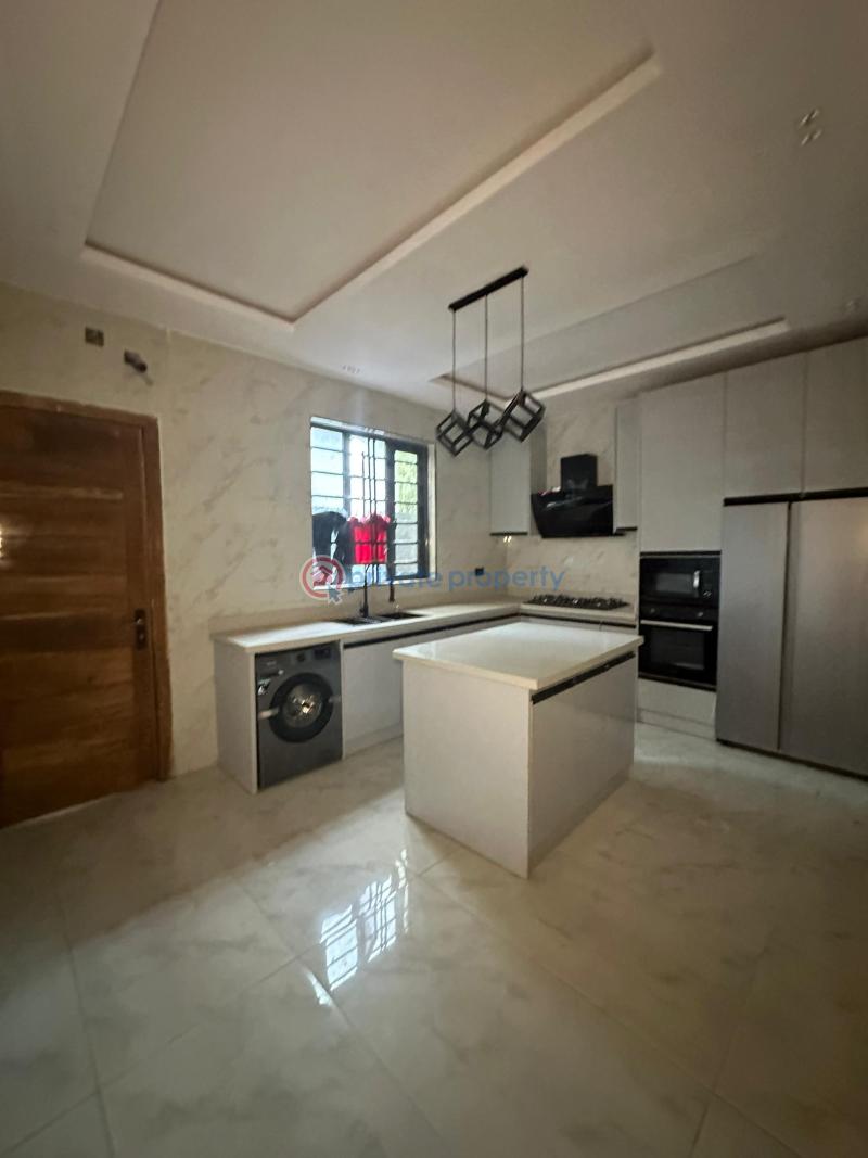 5 bedroom Detached Duplex For Sale Ologolo Lekki Lagos - 3