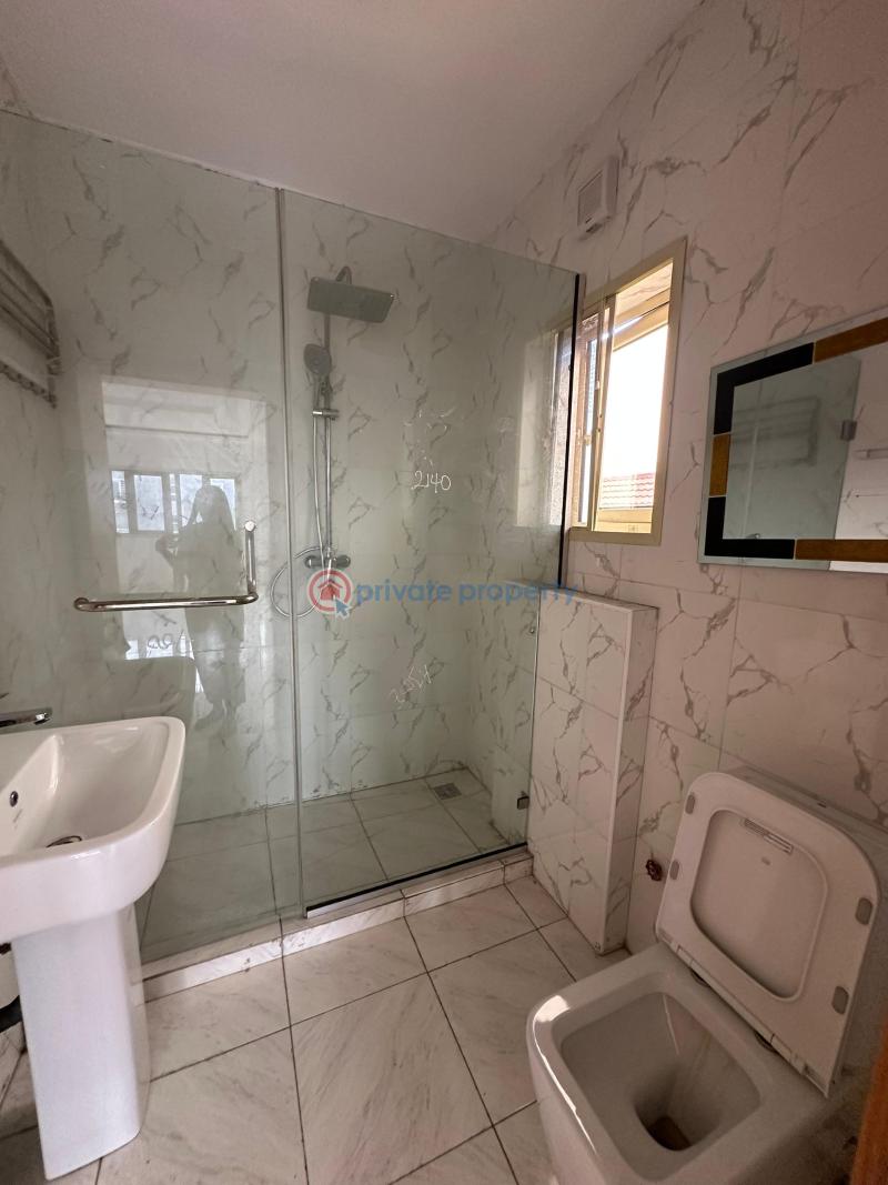 Neatly built 5bedroom semi detached duplex with bq - 7 5 bedroom Semi detached Duplex For Sale Idado Agungi Agungi Lekki Lagos - 7