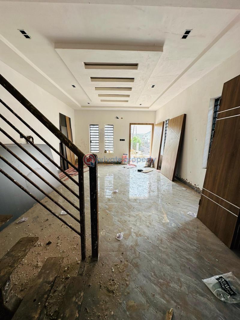 4 bedroom Detached Duplex For Sale Gbagada Lagos - 9