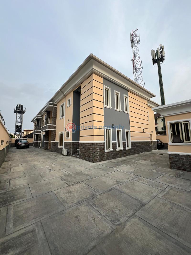3 bedroom Flat & Apartment For Rent Ikate Lekki Lagos - 0