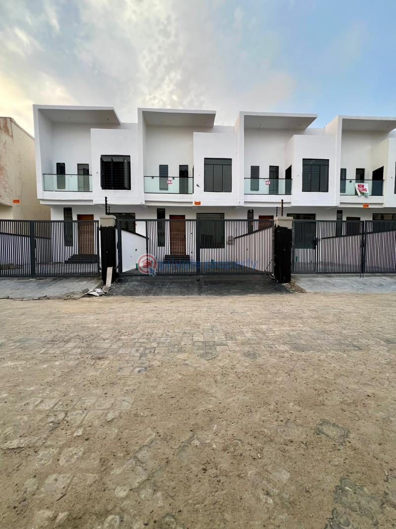 4 bedroom Terraced Duplex For Sale Ikota Lekki Lagos - 5