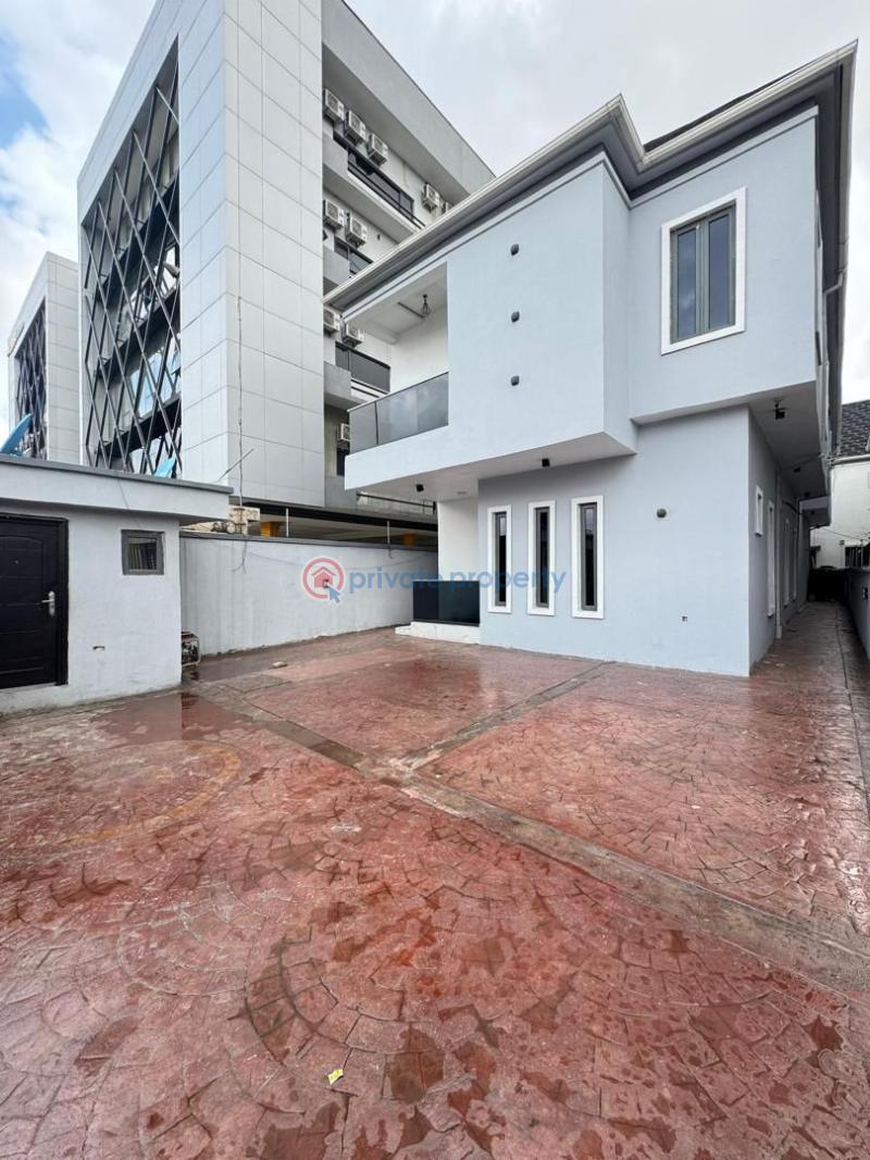 5 bedroom Shared Apartment For Rent Ikate Elegushi Lekki Lagos - 0