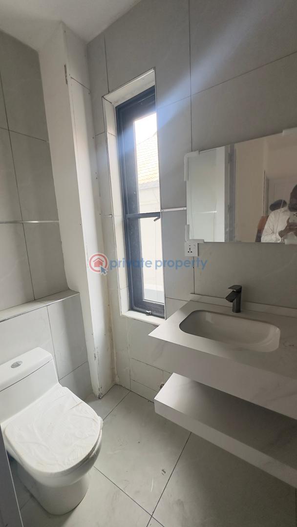 2 bedroom Shared Apartment For Rent Lekki Phase 1 Lagos - 8